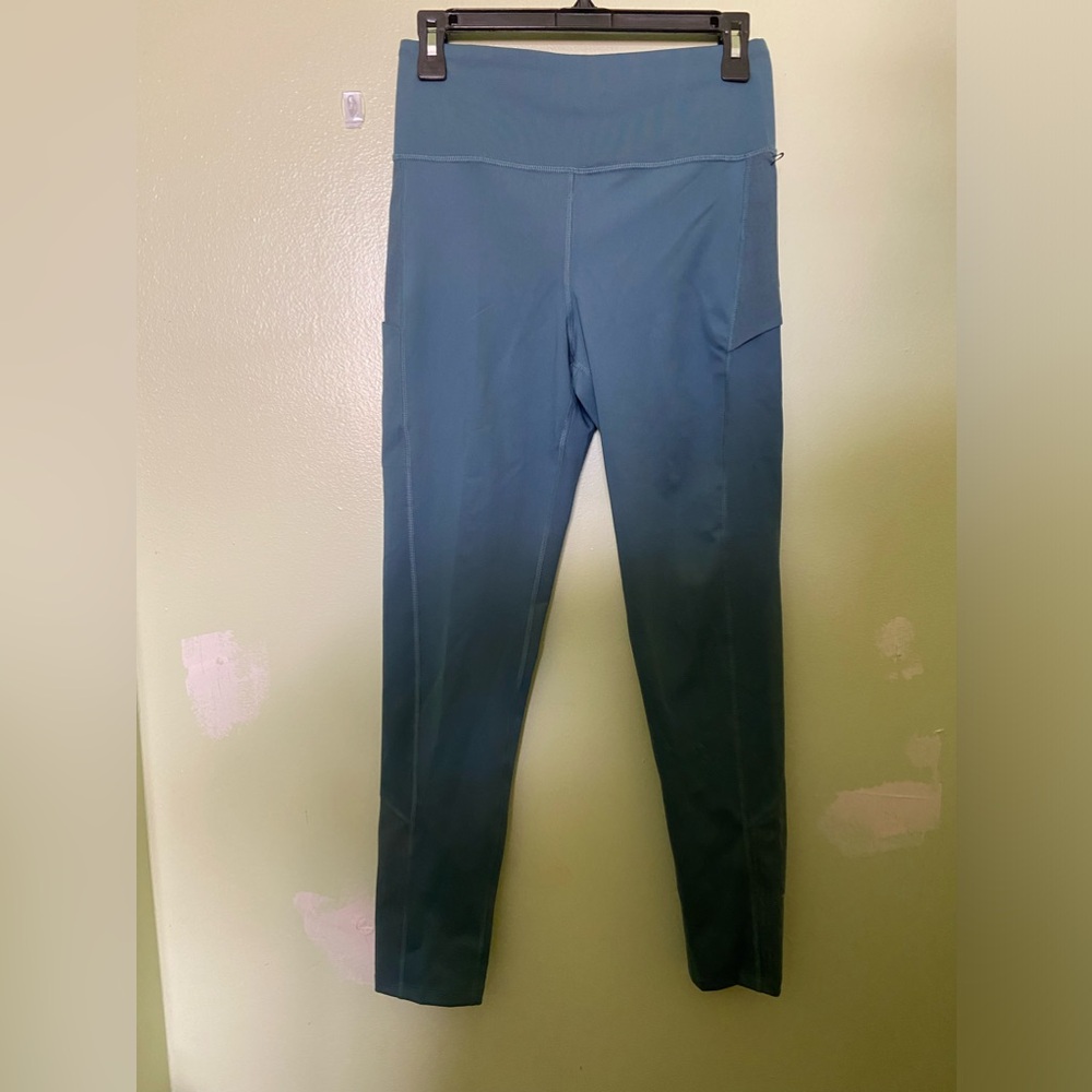 GOLITE athletic leggings, M NWOT
